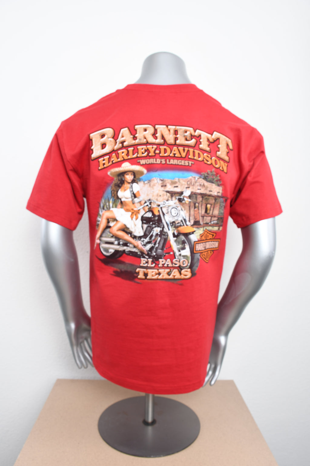 Licensed Product MENS MINI CREST FRONT MAMACITA RED S/S T-SHIRT