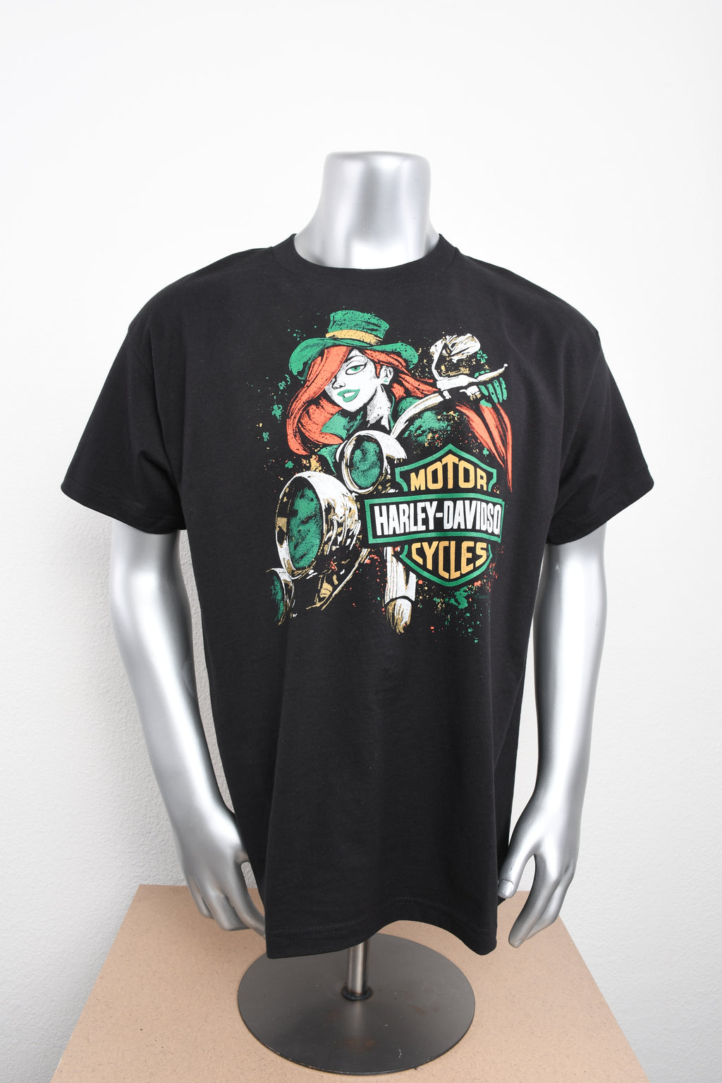 Licensed Product LADY LUCK RIDER BLACK MNS TEE