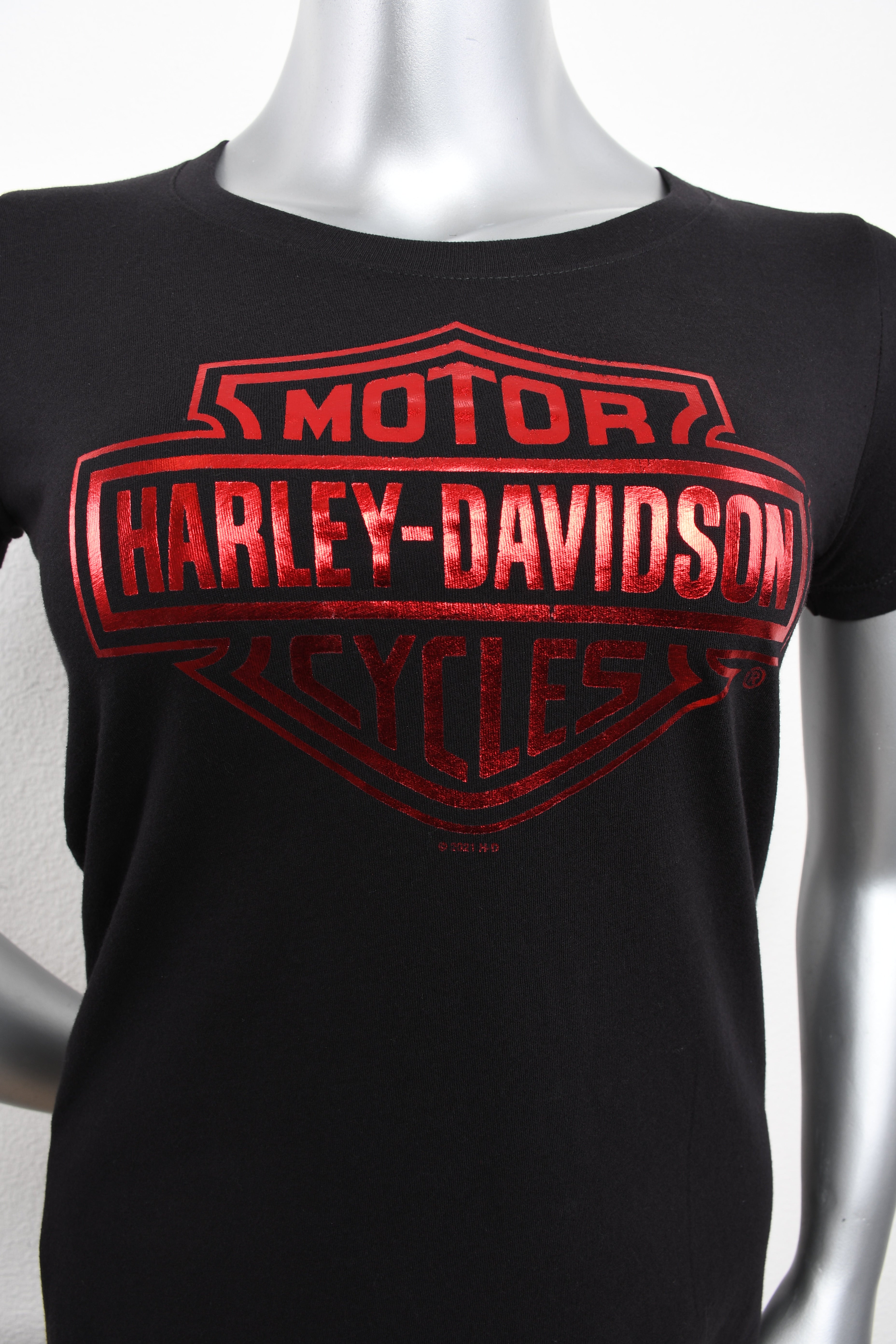 Licensed Product Womens Red Foil Print Black Short Sleeve T-Shirt