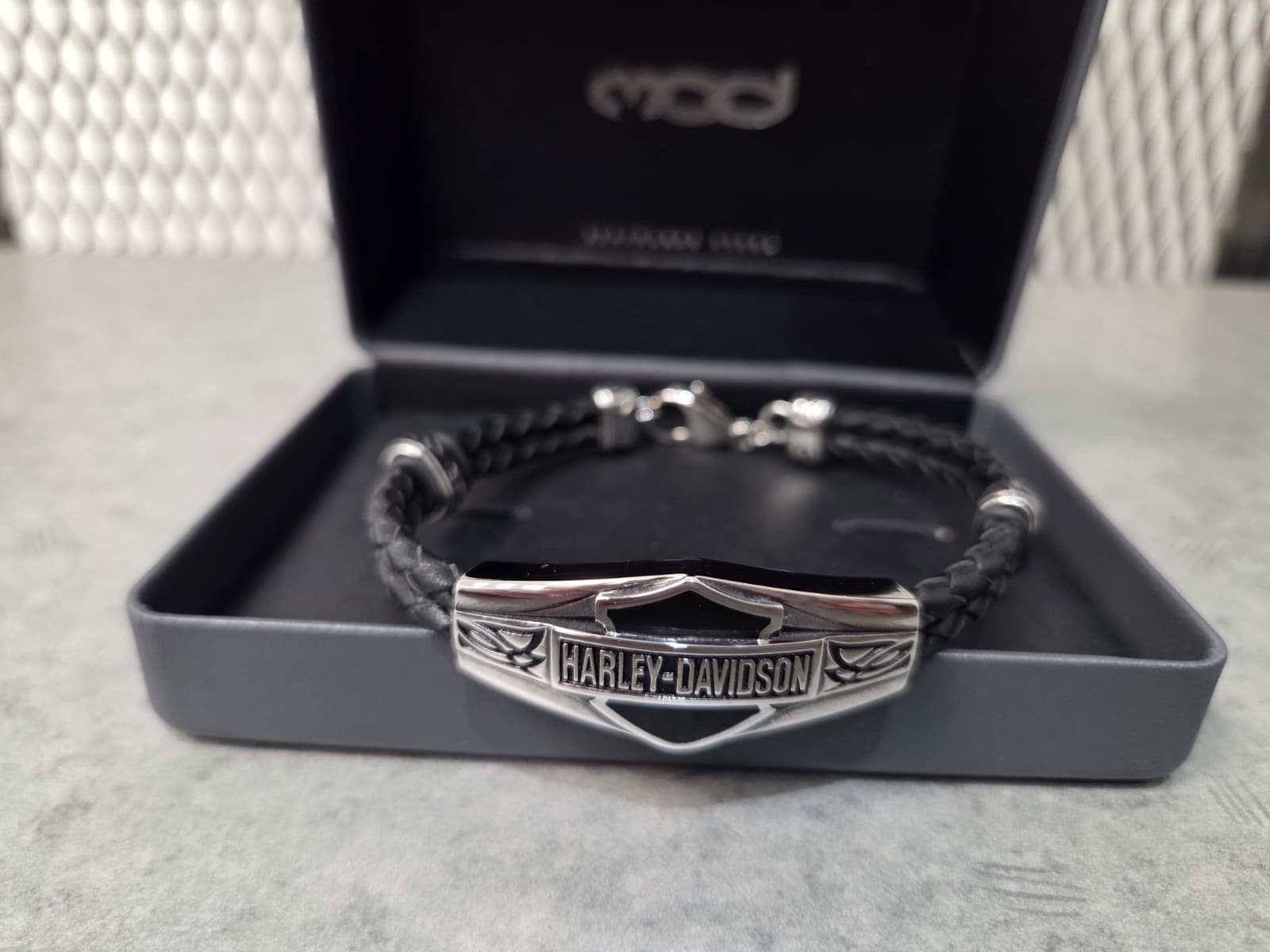 Licensed Product Mens Stainless Steel Black Celtic Enamel Bracelet Main image