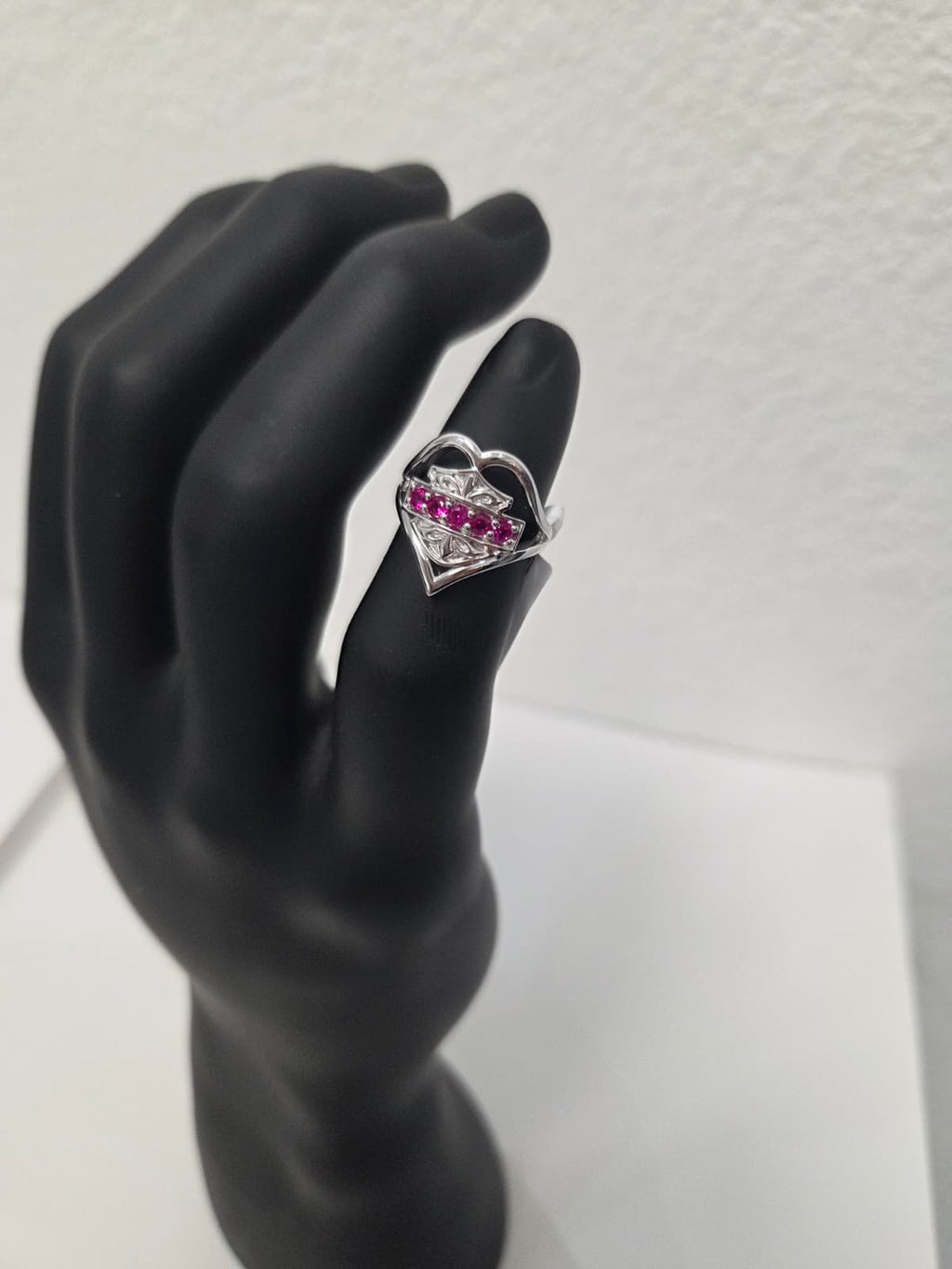 Licensed Product Womens .925 Silver Floral Filigree Heart with Fuchsia Stones Ring