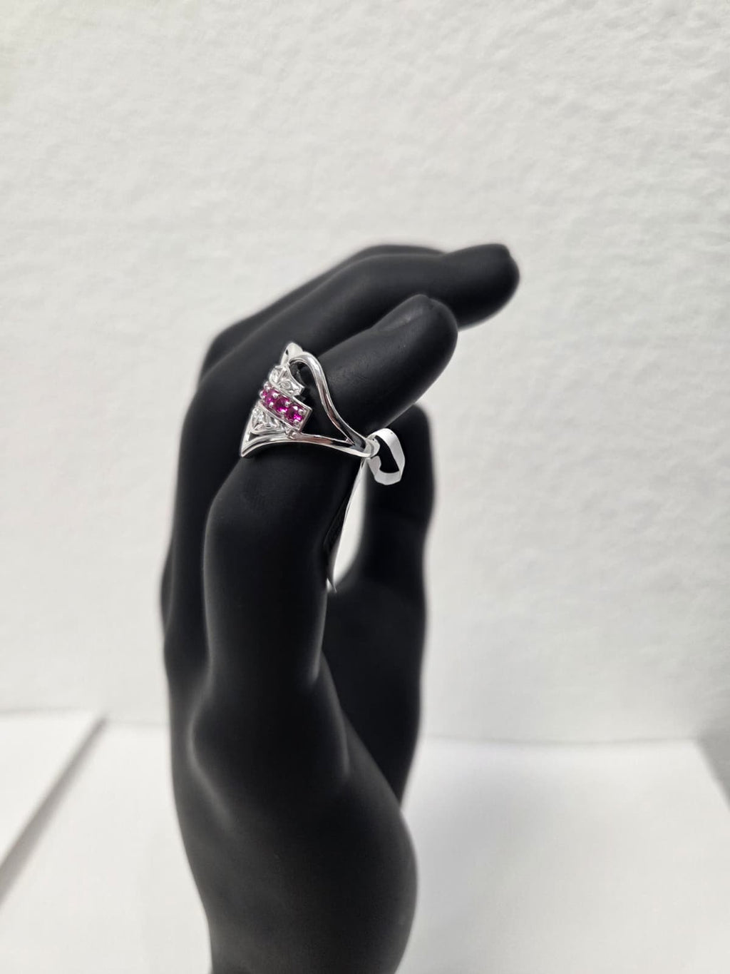 Licensed Product Womens .925 Silver Floral Filigree Heart with Fuchsia Stones Ring