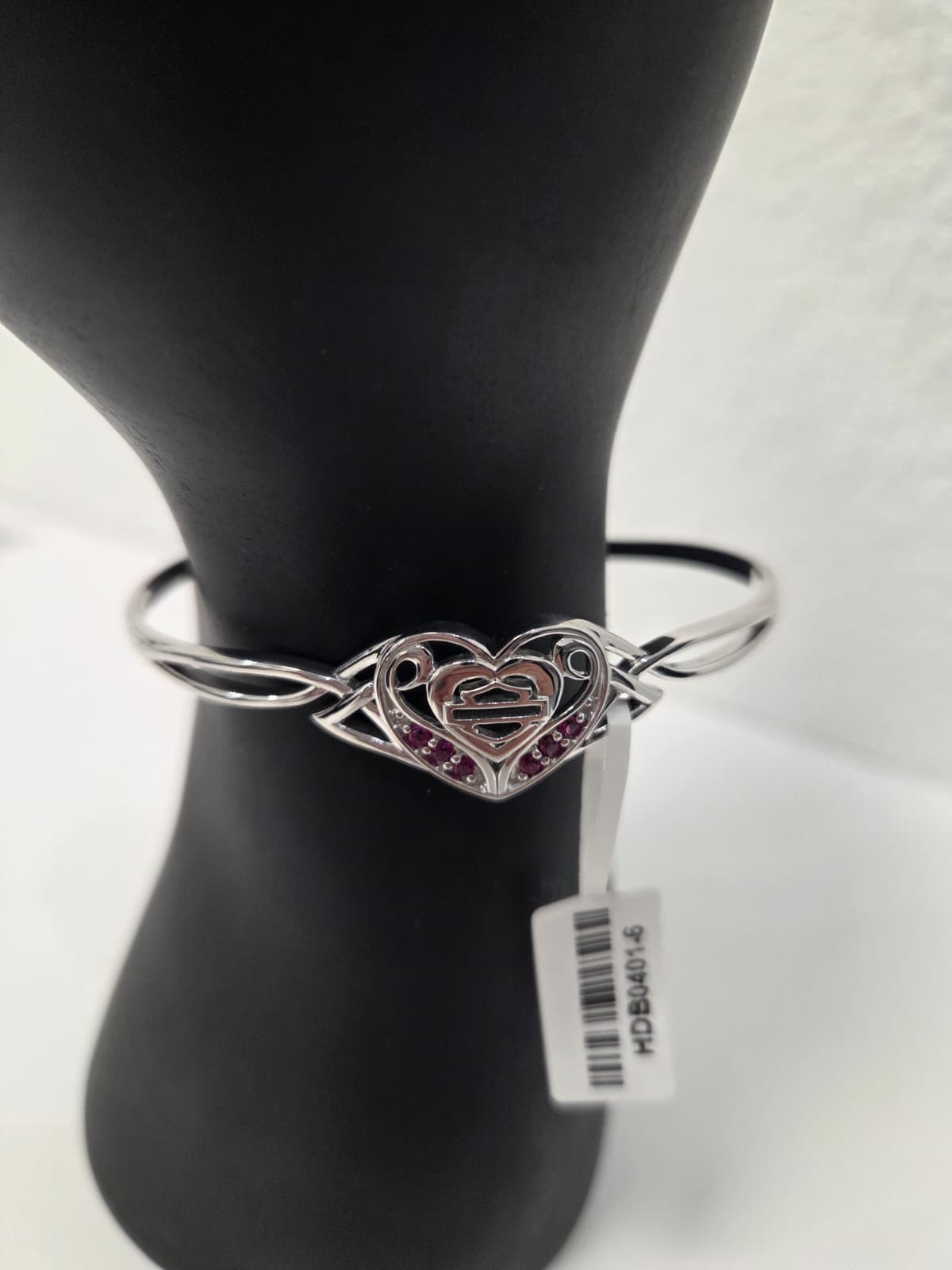 Licensed Product Womens .925 Silver Celtic Bling Heart Cuff Bracelet