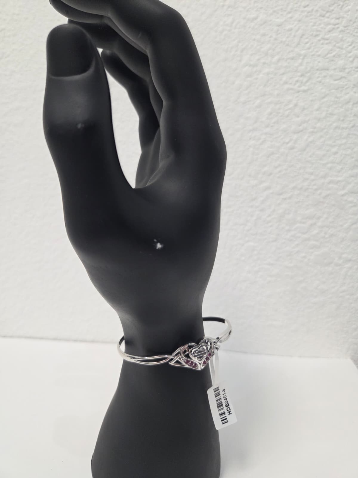 Licensed Product Womens .925 Silver Celtic Bling Heart Cuff Bracelet