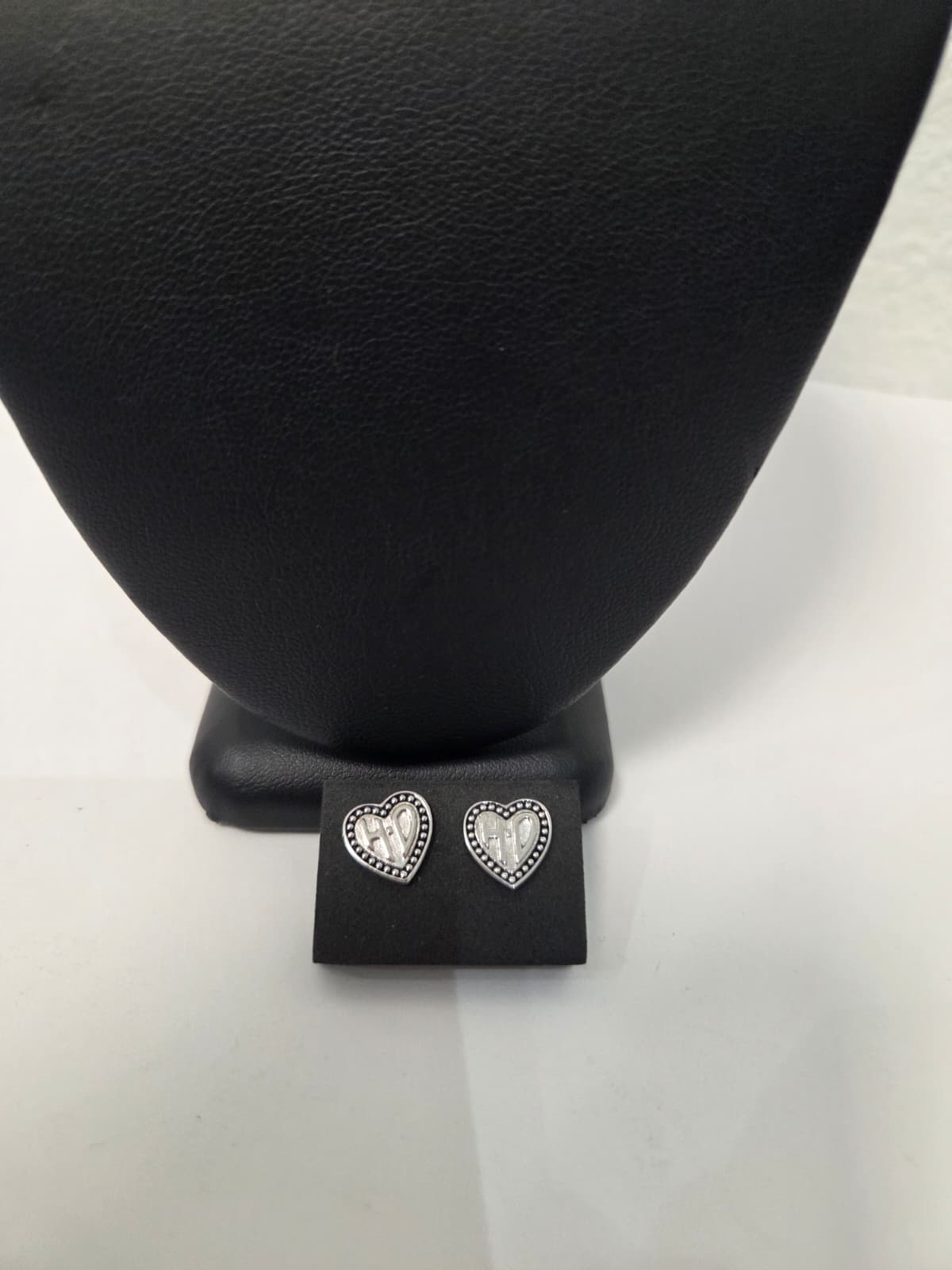 Licensed Product Womens .925 Silver Beaded Heart Necklace & Earring Gift Set - 18" Adjustable