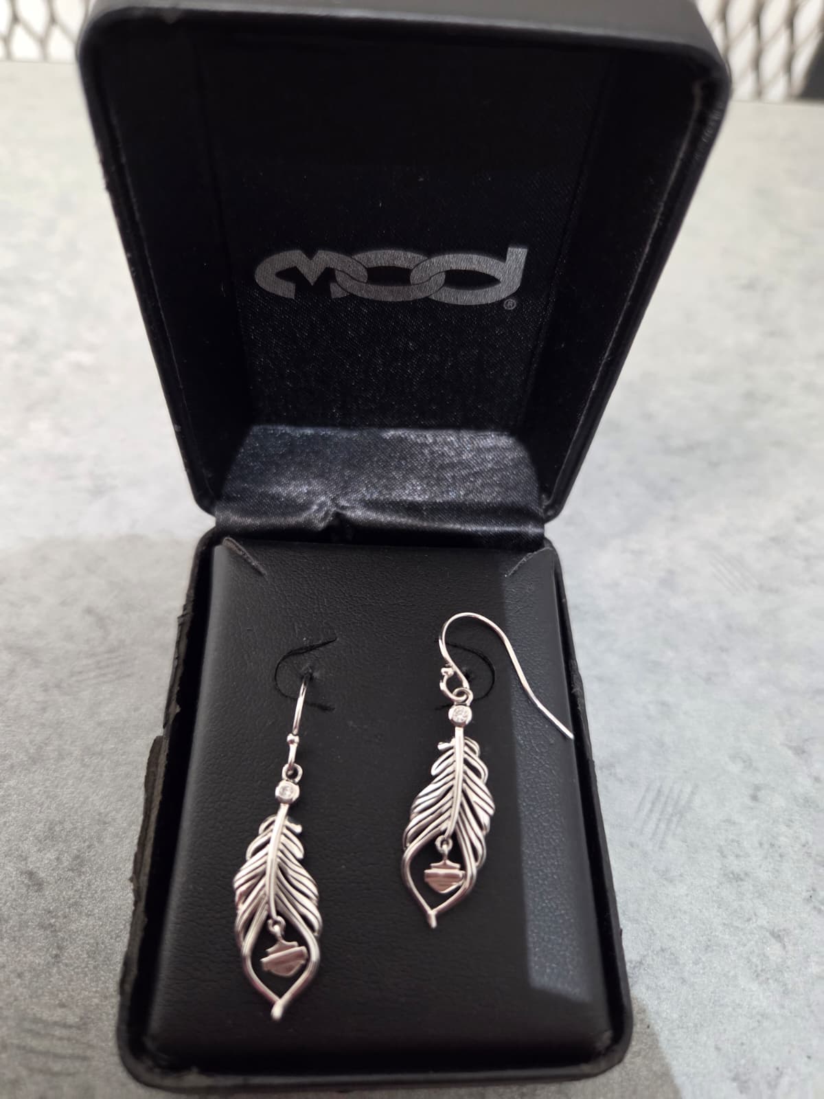 Licensed Product Womens .925 Silver Large Boho Feather Earrings Secondary image
