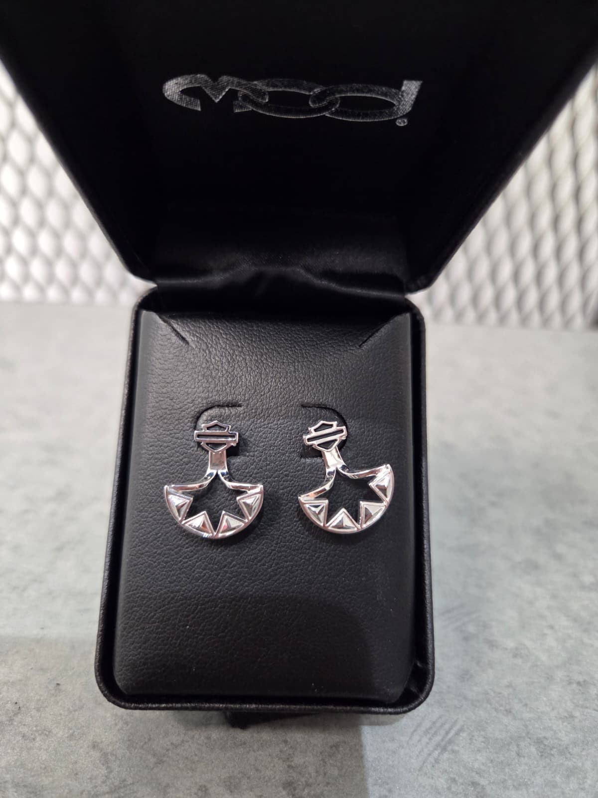 Licensed Product Womens .925 Silver Tribal Rays Fan Earrings