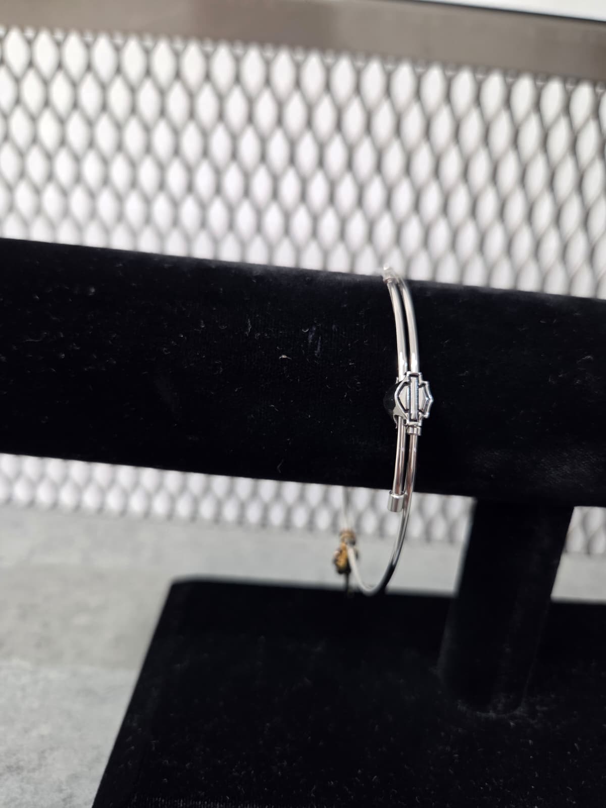 Licensed Product H-D Womens Stainless Steel Key & Lock Charm Bangle Bracelet – Adjustable