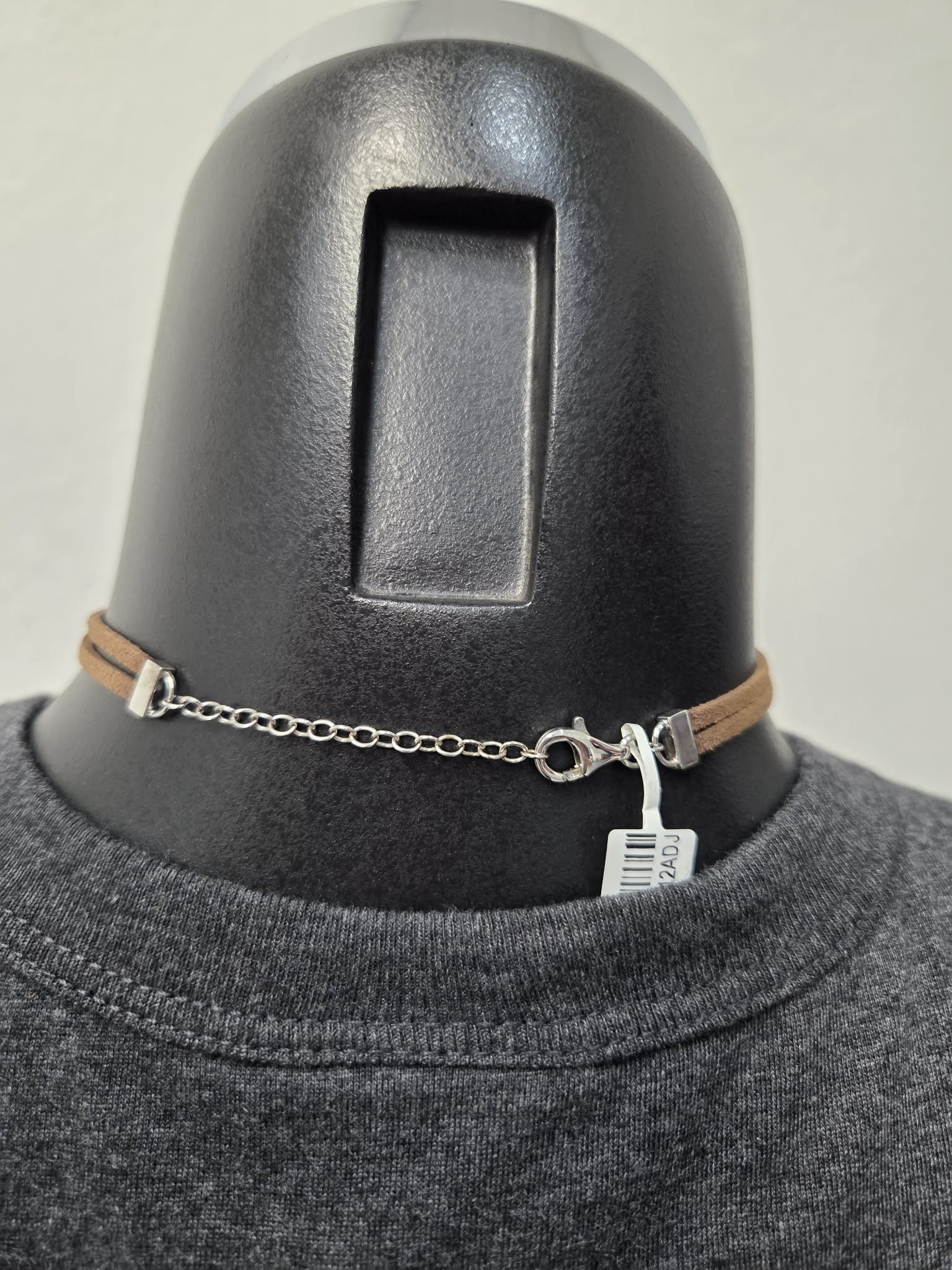Licensed Product Womens .925 Sterling SilverBrown Leather Choker Necklace – Adjustable