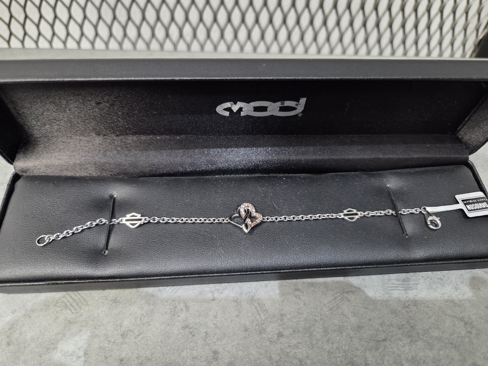 Licensed Product Womens 9.25 Sterling Silver White & Rose Gold Bling Infinity Hearts Bracelet Main image