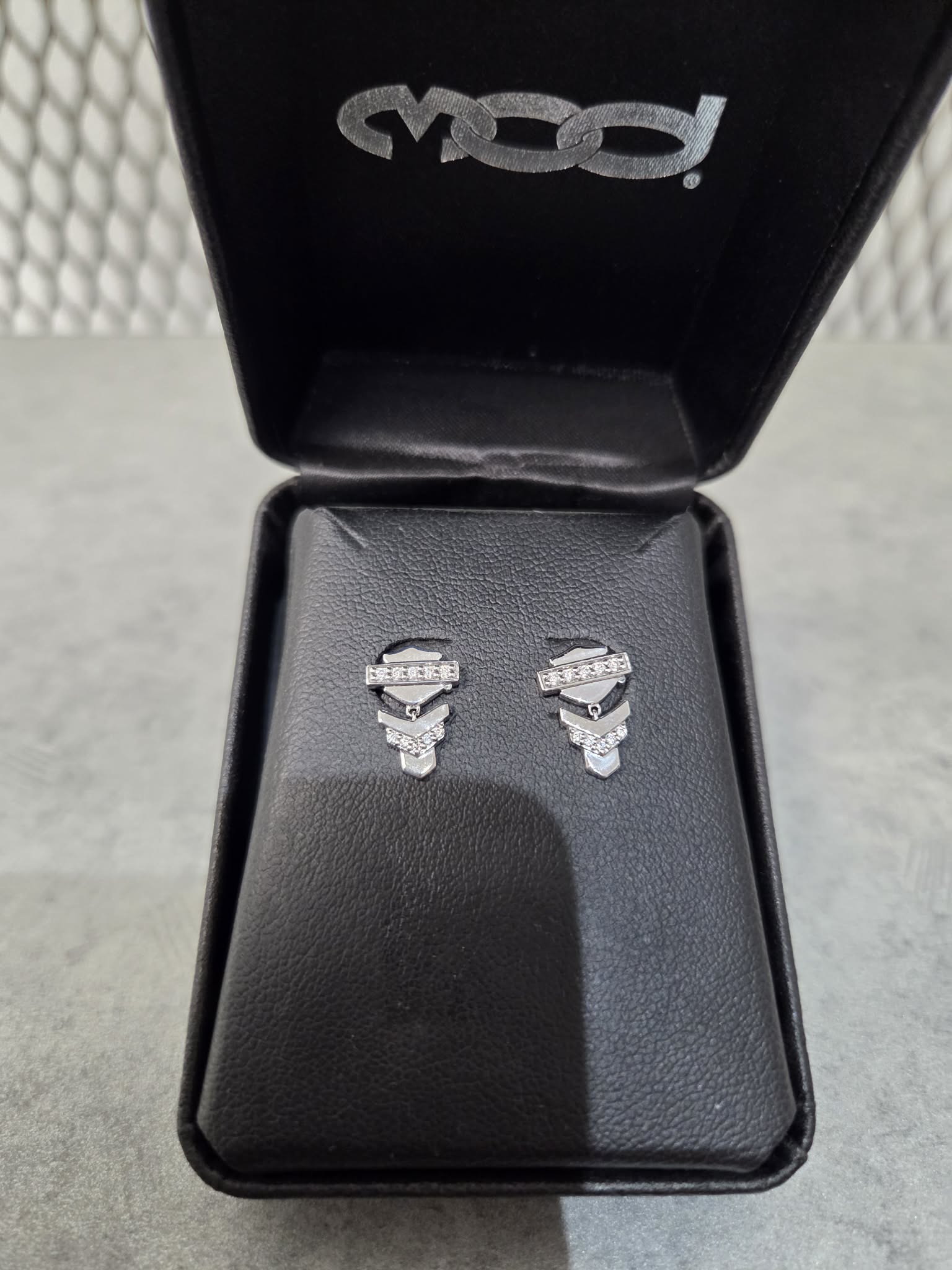 Licensed Product Womens Sterling Silver Chevron Drop Post Earrings