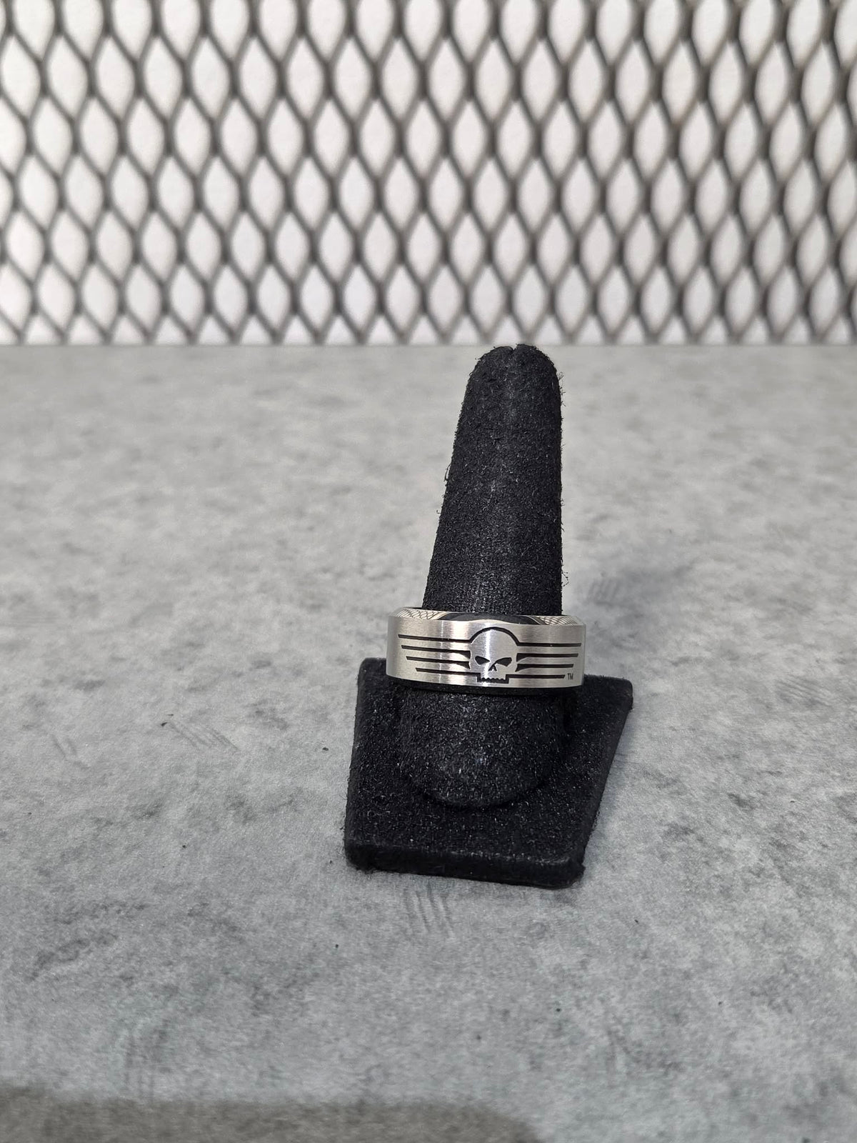 Licensed Product Mens Stainless Steel Willie G Skull with Lines Band Ring Main image