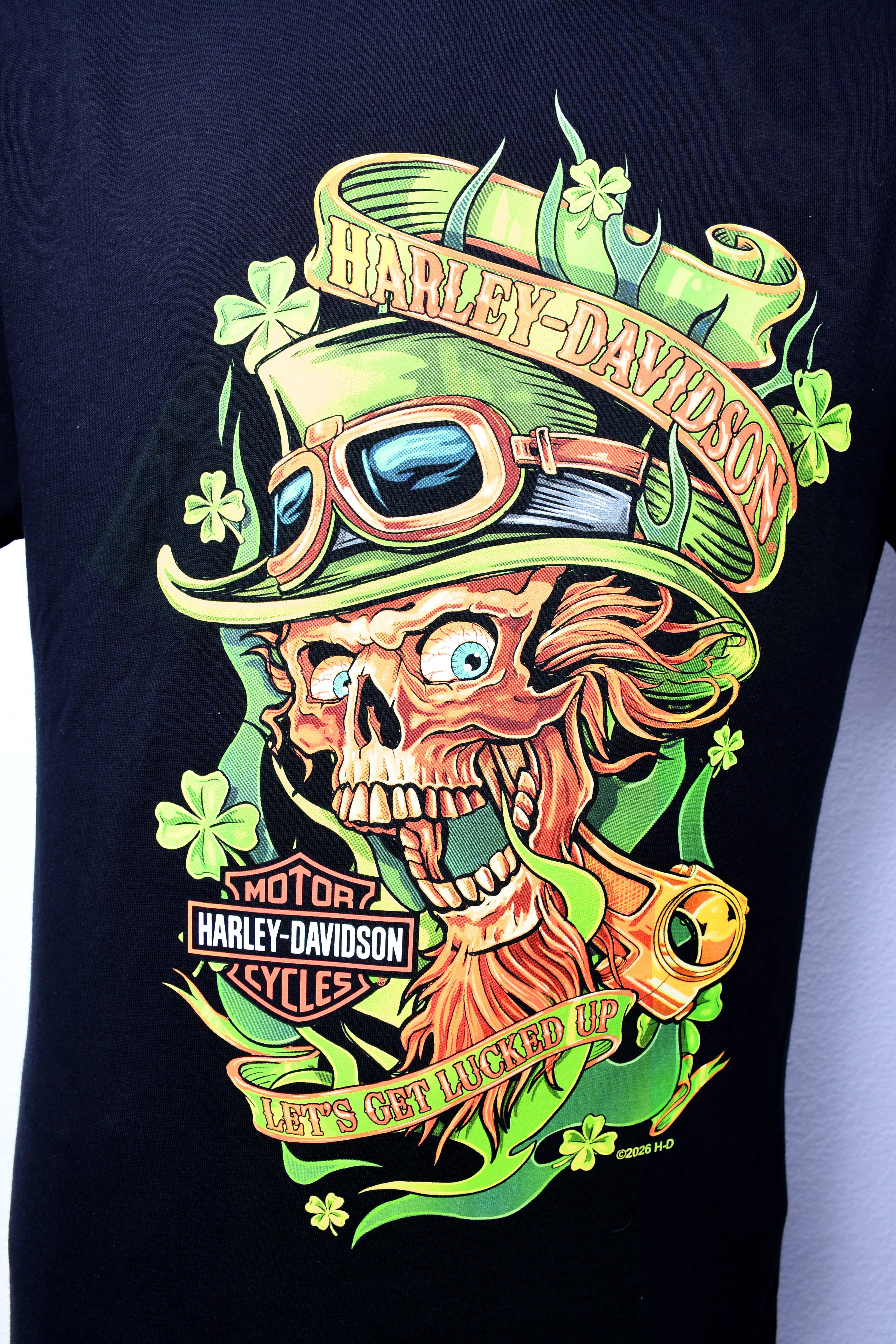 Licensed Product LUCKED UP MNS T BLACK